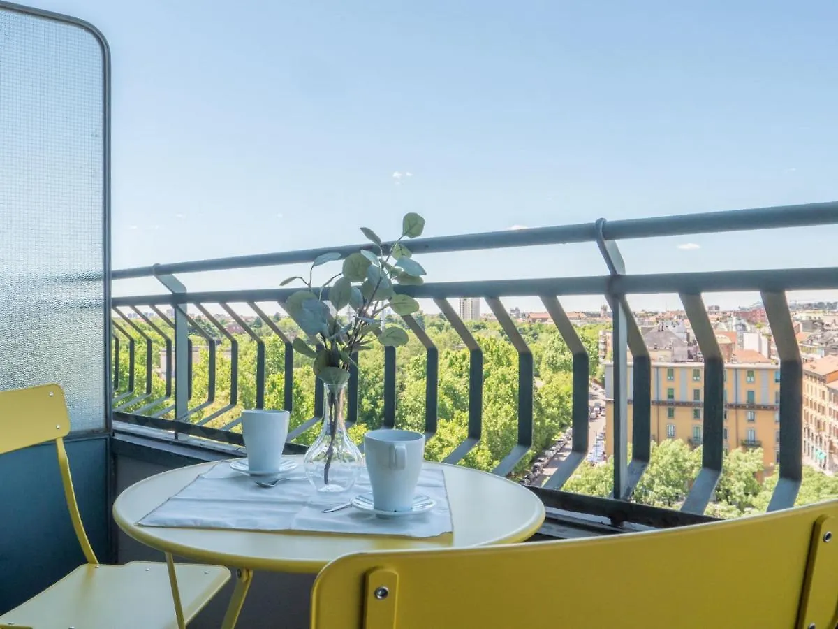 The Best Rent - Spacious One-Bedroom Apartment In Moscova District Milán